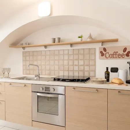 The Apartment Bari